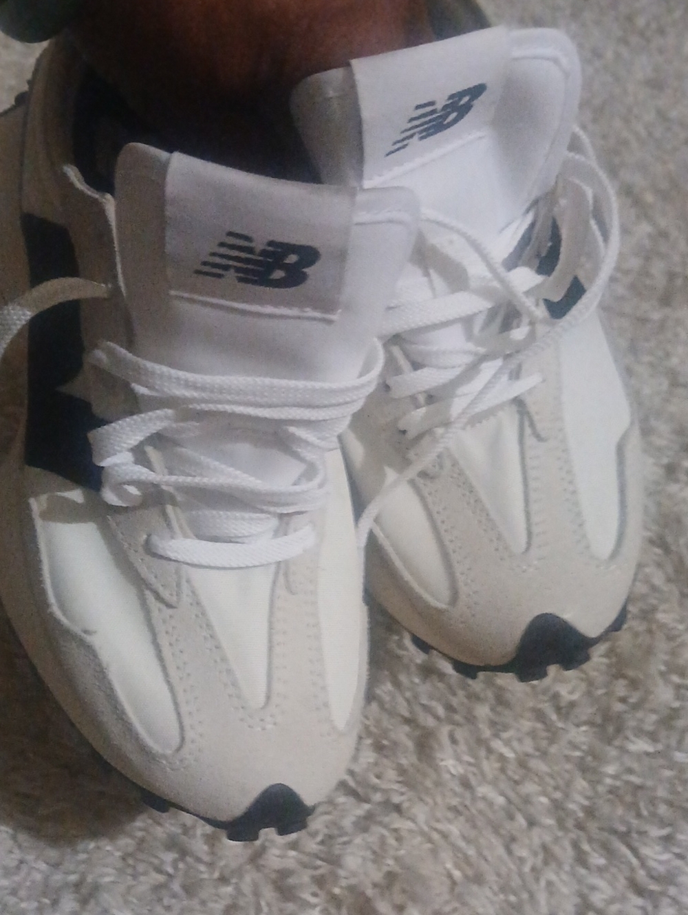 NEW BALANCE 327 - Picture 10 of 16
